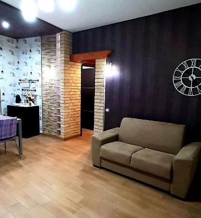 Castello Apartment Deluxe Шака Екстериор снимка