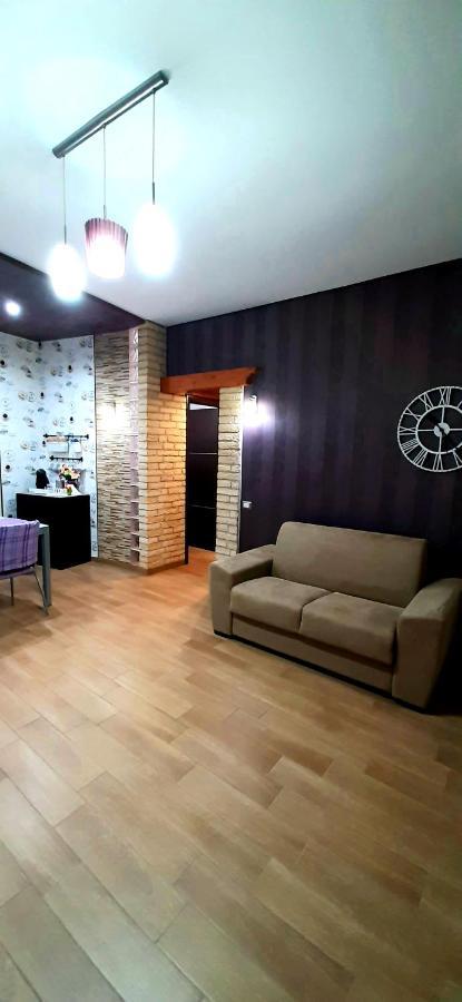 Castello Apartment Deluxe Шака Екстериор снимка