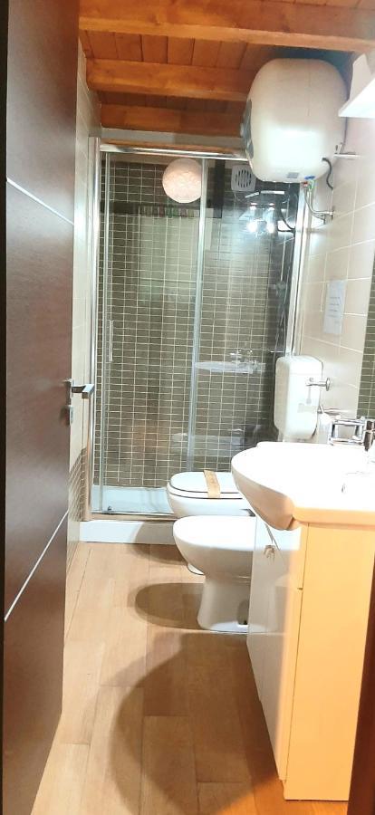 Castello Apartment Deluxe Шака Екстериор снимка