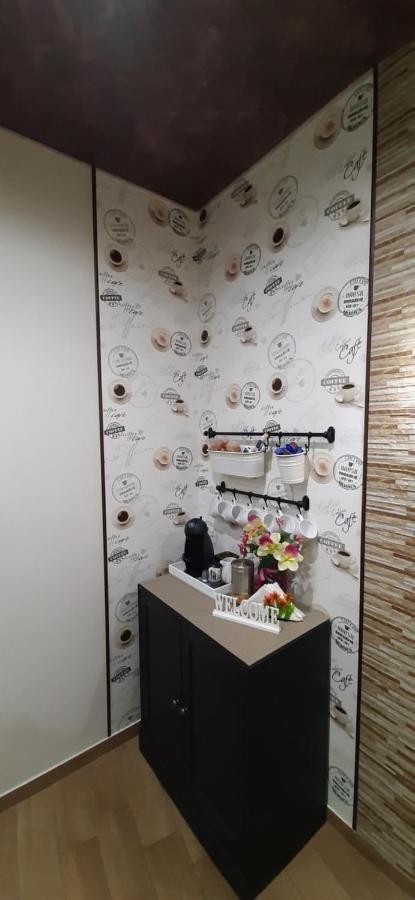 Castello Apartment Deluxe Шака Екстериор снимка
